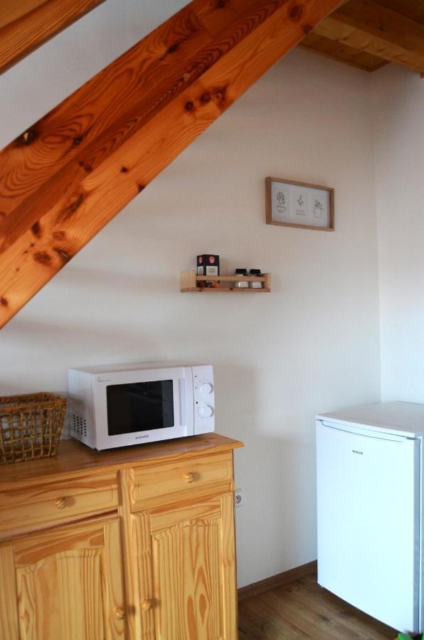 Apartment Revi *